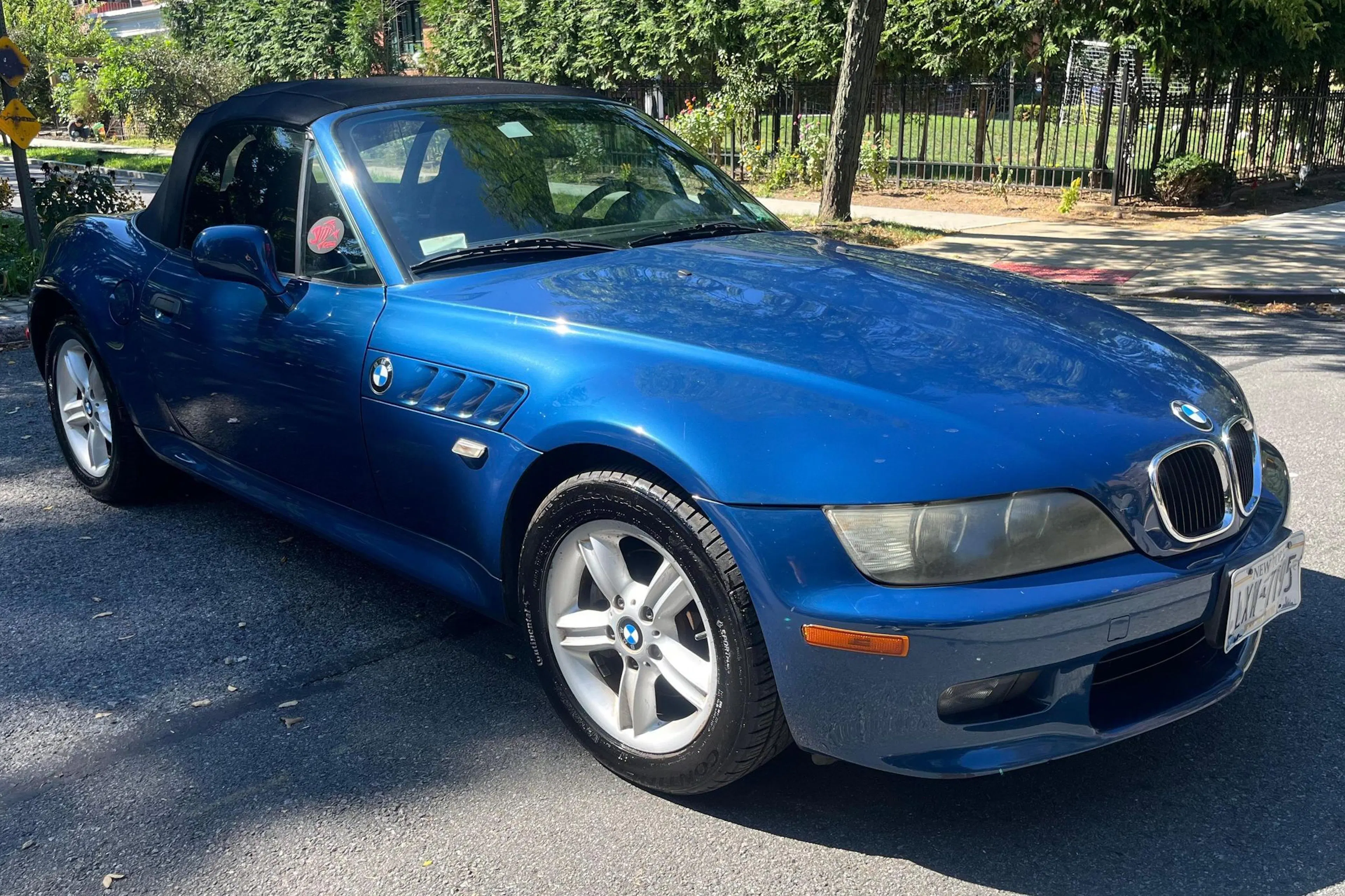 2000 BMW Z3 VIN WBACH3341YLF43793 | Hagerty Valuation Tools®